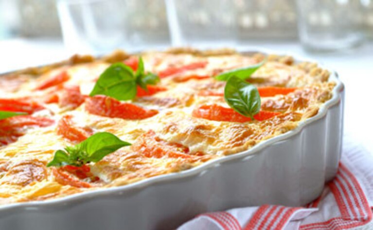 Przepis na Włoska tarta z pomidorami i mozzarellą Włoska tarta z pomidorami i mozzarellą