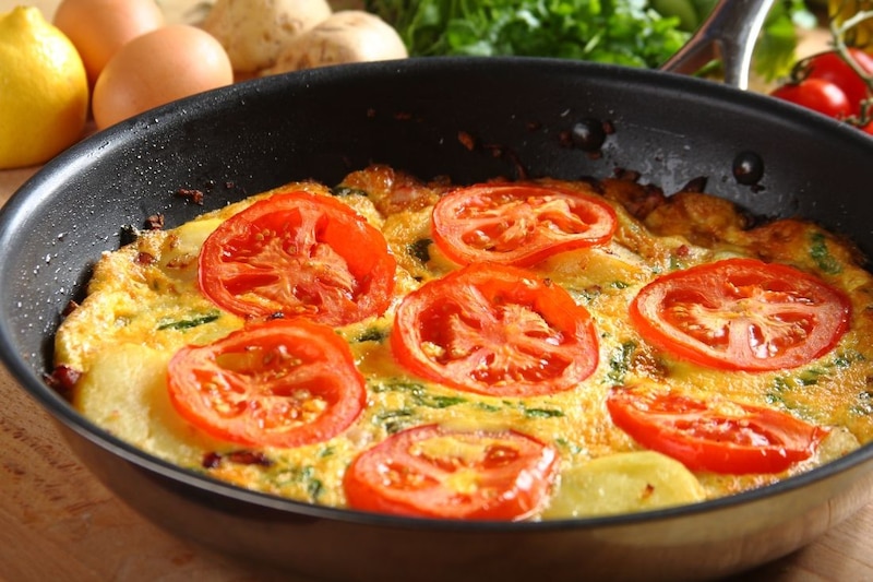Omlet ziemniaczany z wędzonką